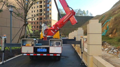 高空作業(yè)車 點(diǎn)亮城市天際線的得力伙伴